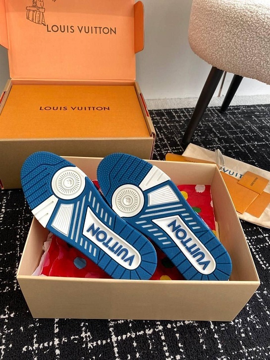 Женские кожаные кроссовки Louis Vuitton Trainer Monogram premium