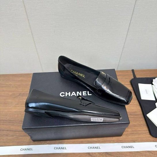 Женские кожаные лоферы Chanel premium