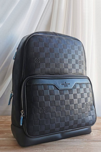 Кожаный рюкзак Louis Vuitton Damier Infini 40x30x13 см   
