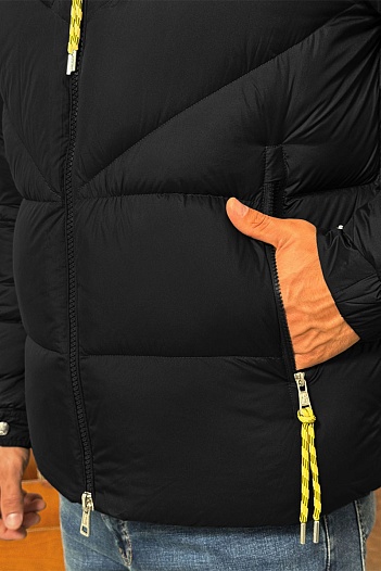 Мужской чёрный пуховик Moncler Katmai   