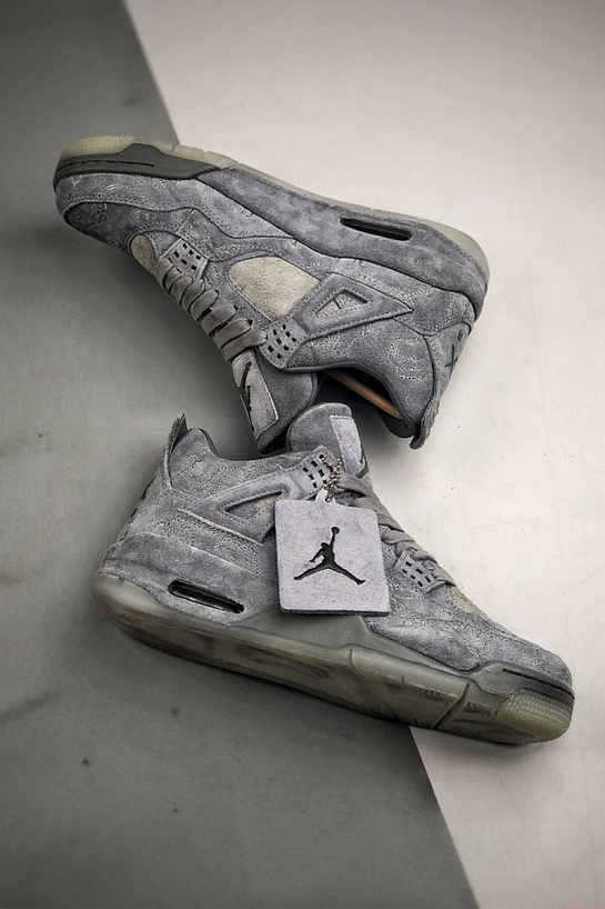 Кроссовки Nike Air Jordan 4 Retro x KAWS  - Grey