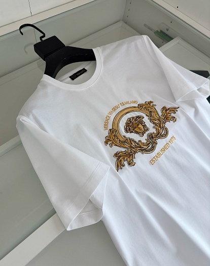Белая футболка Versace Coupe Blason embroidered   