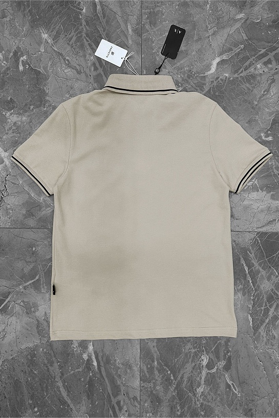 Бежевое поло Armani Exchange embroidered-logo