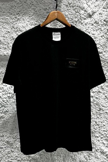 Чёрная оверсайз футболка Moschino logo-patch   