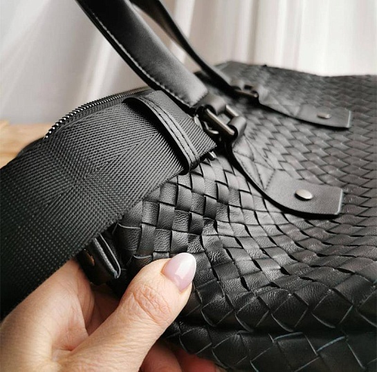 Кожаная сумка Bottega Veneta Intrecciato 39x26 см