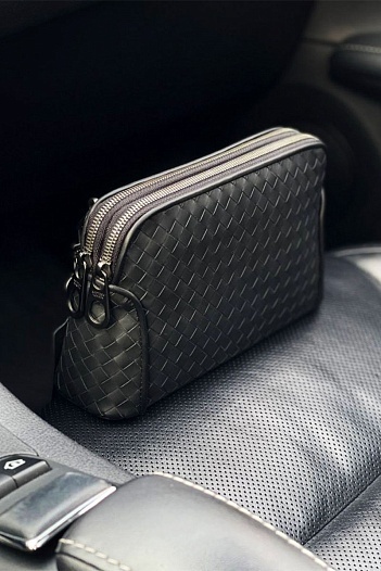 Кожаная барсетка Bottega Veneta Intrecciato 25x15 см   