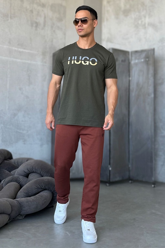 Мужская тёмно-зелёная футболка Hugo Boss