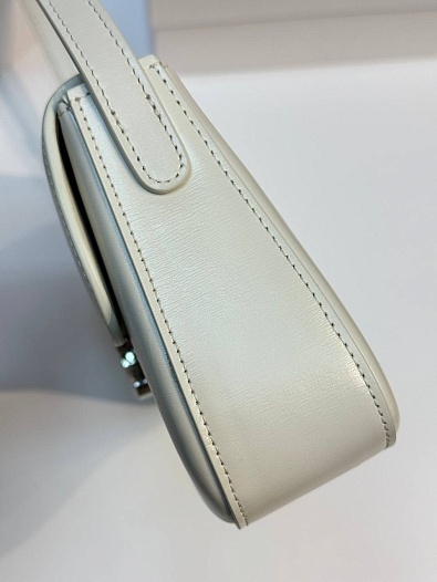 Женская сумка Celine Lola Premium 26x12x5 см - White   