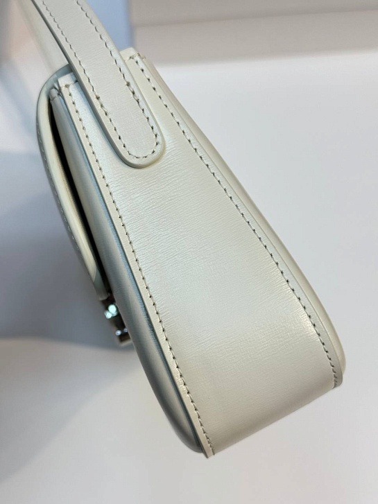 Женская сумка Celine Lola Premium 26x12x5 см - White