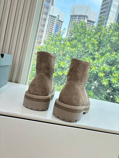 Женские замшевые ботинки с мехом Balenciaga Alaska Fur High Boot Premium - Grey