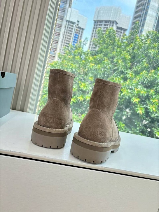 Женские замшевые ботинки с мехом Balenciaga Alaska Fur High Boot Premium - Grey