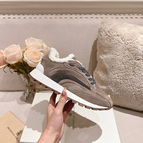 Женские замшевые кроссовки с мехом Brunello Cucinelli Premium