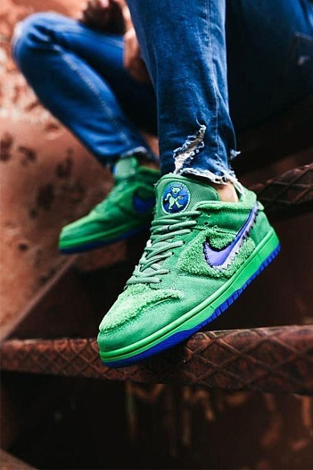Кроссовки Grateful Dead x Nike SB Dunk Low "Green Bear"   