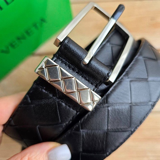 Чёрный кожаный ремень Bottega Veneta - длина 105 см   