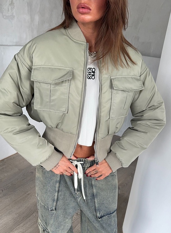 Женский бомбер Max Mara светло-бежевого цвета