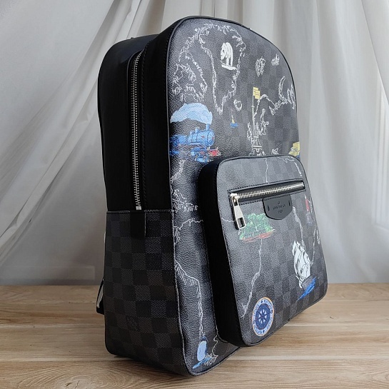 Кожаный рюкзак Louis Vuitton Discovery Damier 38x30x14 см