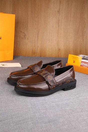 Кожаные лоферы Louis Vuitton Monogram - Brown   