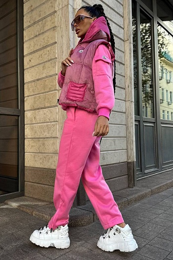 Женский розовый костюм тройка Moncler   