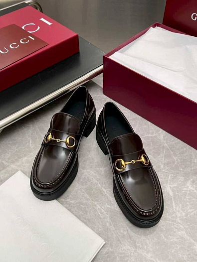 Женские кожаные лоферы Gucci Horsebit premium   
