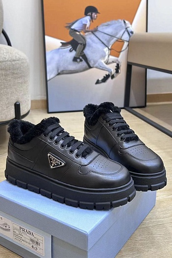 Женские кожаные кроссовки с мехом Prada Premium - Black   