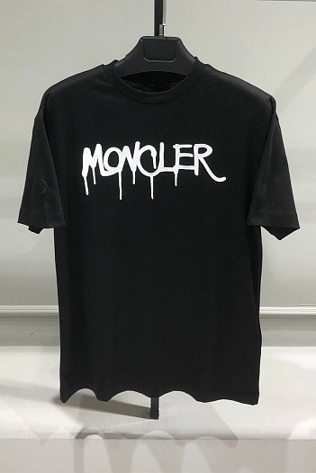 Мужская чёрная футболка Moncler spray logo-print   