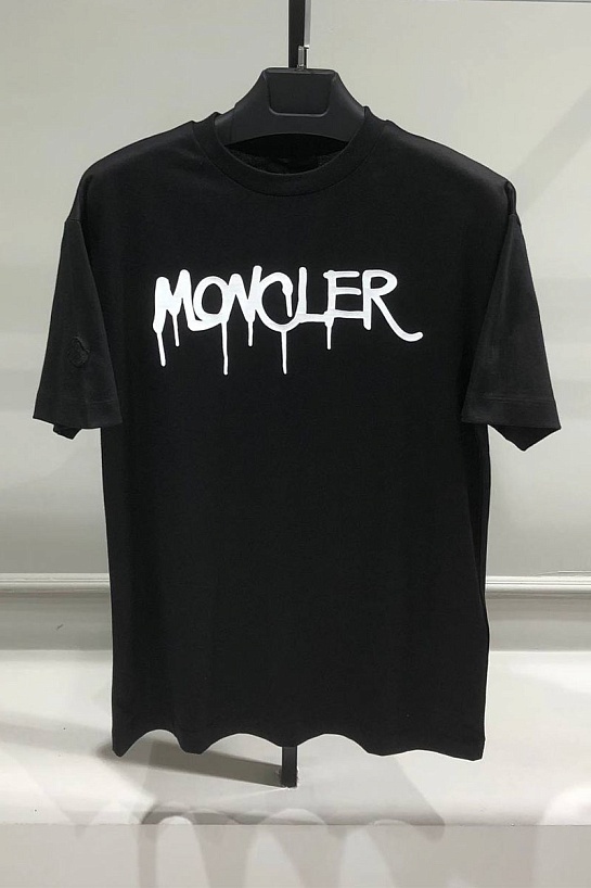 Мужская чёрная футболка Moncler spray logo-print