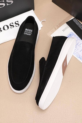 Мужские замшевые лоферы Hugo Boss   