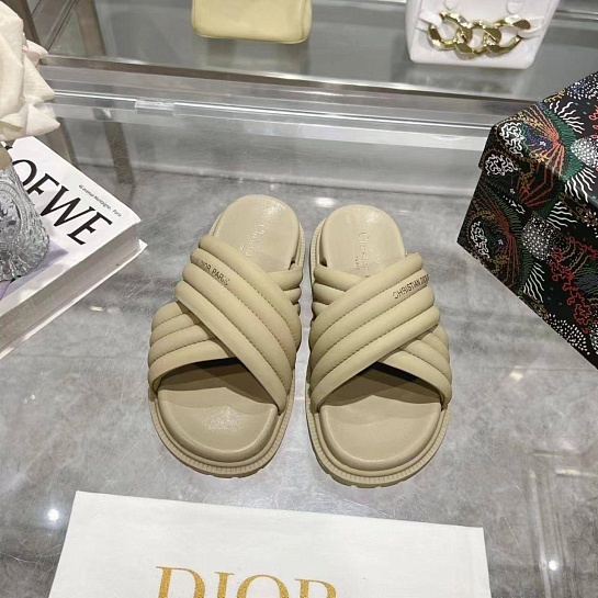 Женские кожаные шлёпанцы Dior D-Cross - Beige