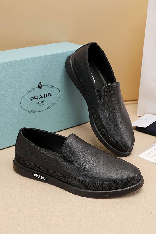 Мужские кожаные слипоны Prada Saint Tropez - Black