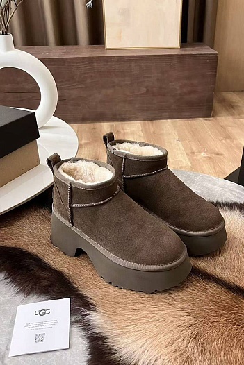 Женские замшевые ботинки UGG Heights - Brown   