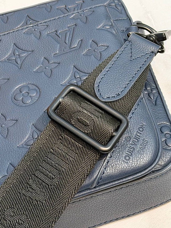 Кожаная сумка Louis Vuitton Trio premium 25x18.5x7 см