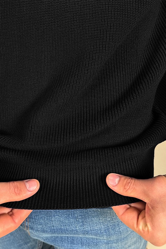 Мужской чёрный свитер Valentino Vlogo Signature