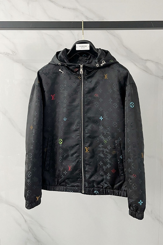Ветровка чёрного цвета Louis Vuitton Monogram