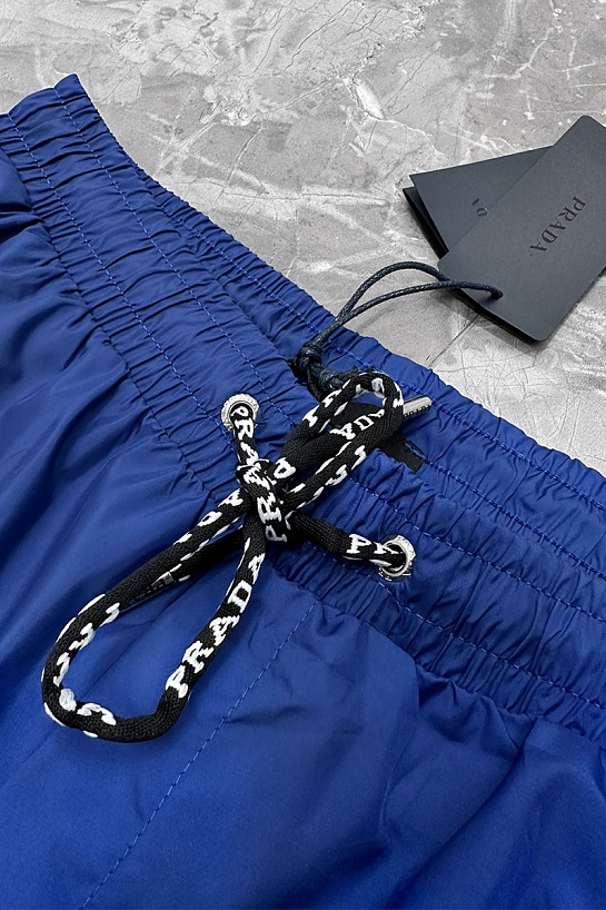 Синие шорты Prada logo-embroidered