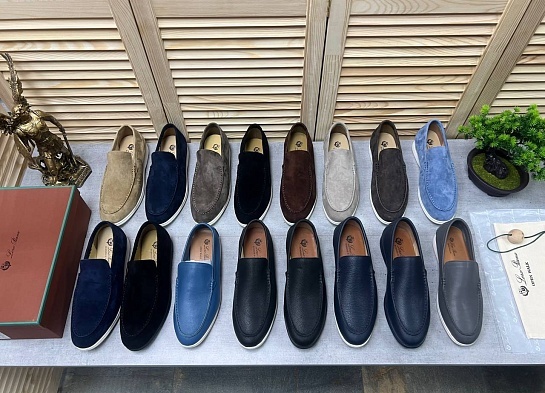 Мужские замшевые лоферы Loro Piana