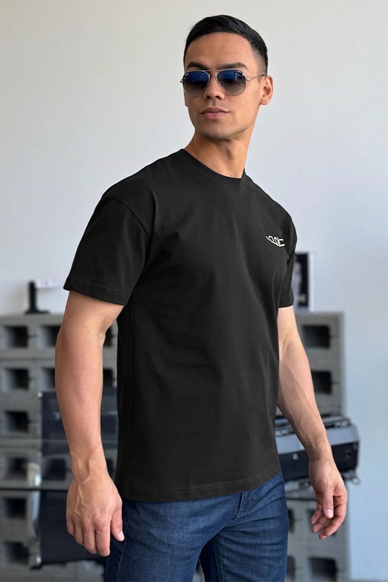 Мужская чёрная футболка Dior x Lewis Hamilton