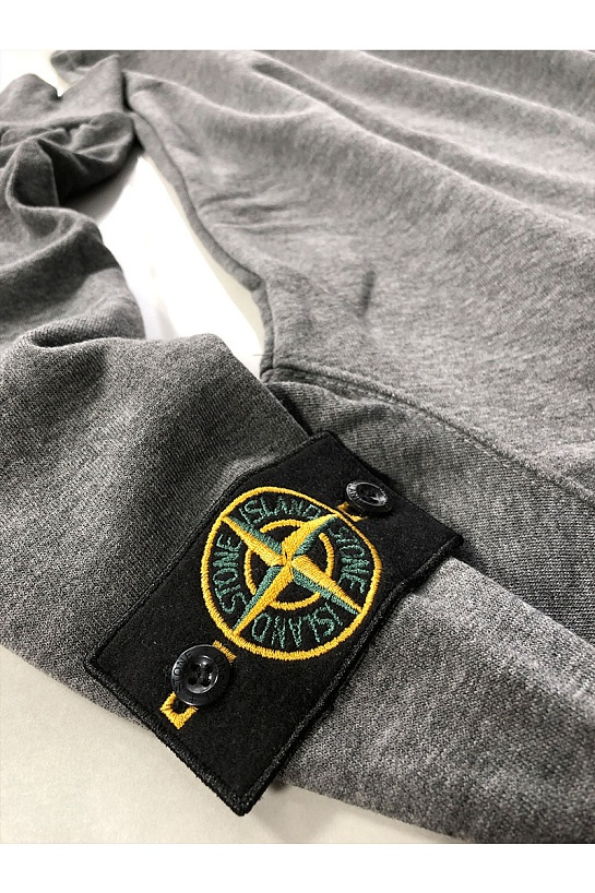 Мужской серый свитшот Stone Island с патчем на плече