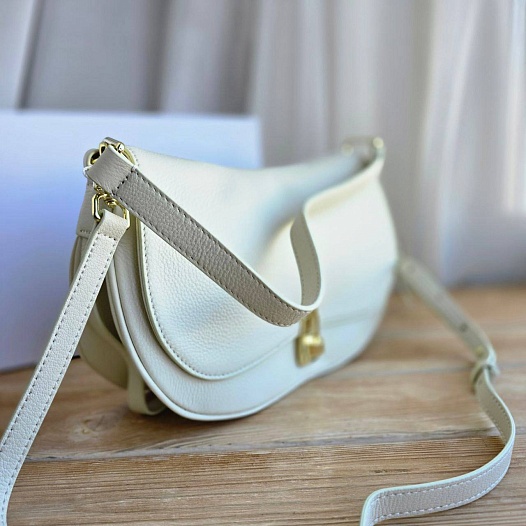 Кожаная сумка Coccinelle Magie 28x18 см   