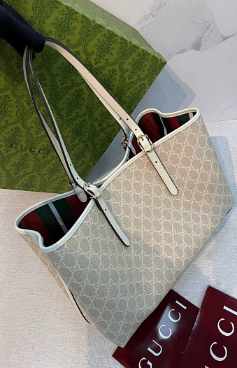 Кожаная сумка Gucci GG Emblem premium 38x25x15 см   
