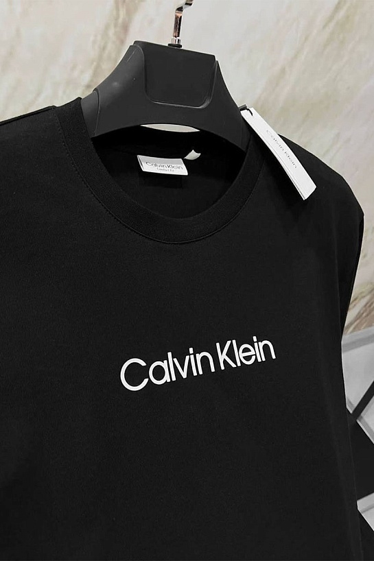 Мужская чёрная футболка Calvin Klein logo-print