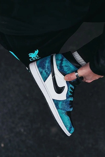 Кроссовки Nike Air Jordan 1 High "Tie-Dye"   