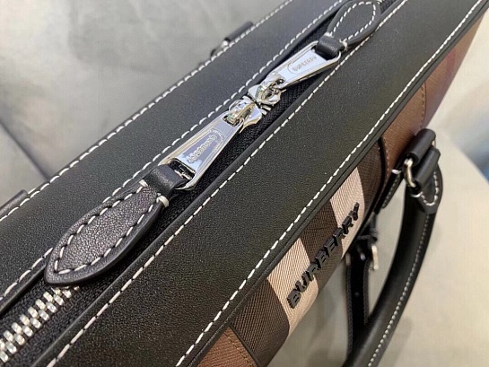 Кожаный портфель Burberry Premium 38x28x9 см