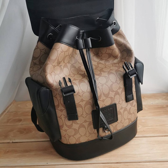 Кожаный рюкзак Coach Rivington 40x30 см