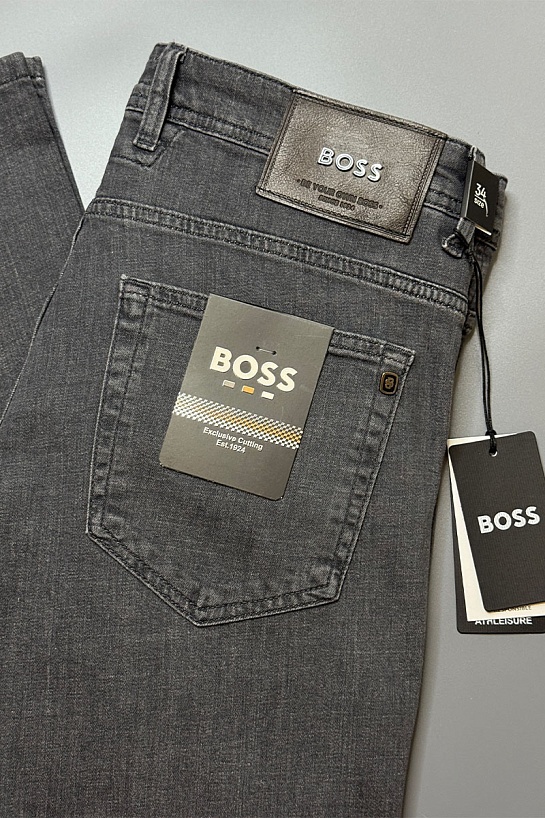 Мужские серые джинсы Hugo Boss