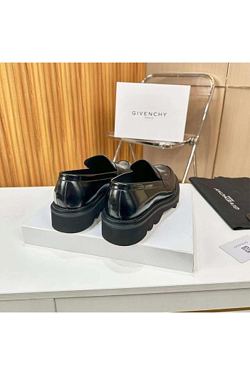 Кожаные ботинки Givenchy чёрного цвета   