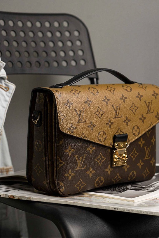 Кожаная сумка Louis Vuitton Pochette Metis Monogram Reverse 25x19x7 см