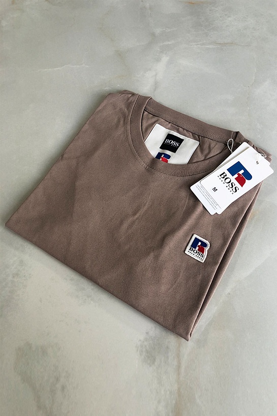 Мужская бежевая футболка Hugo Boss