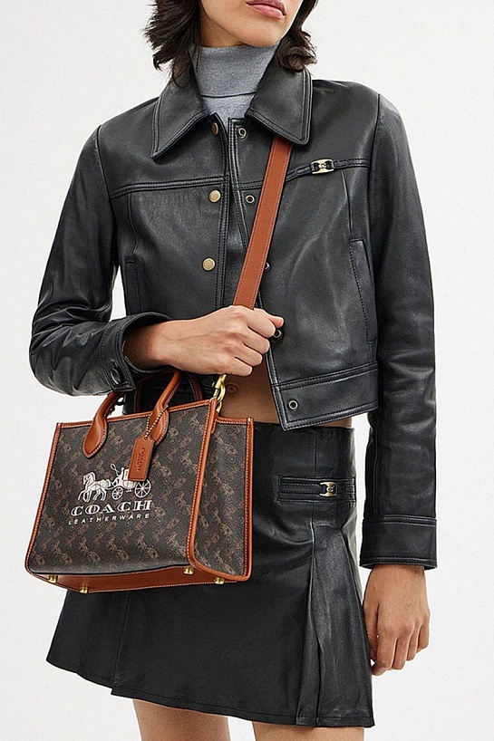 Женская сумка Coach Ace Tote 26 With Horse And Carriage Print 26x20 см (4 расцветки)