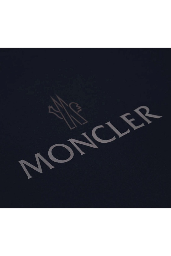 Мужская белая футболка Moncler logo-patch