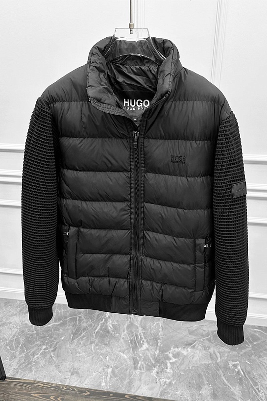 Чёрная куртка Hugo Boss с вязанными рукавами logo-embroidered